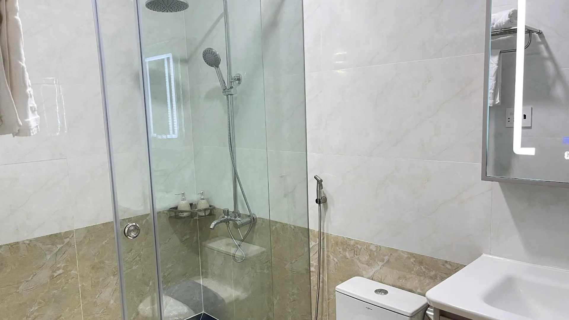 Huong Sen 2 Vung Tau Hotel 0*,  Vietnam