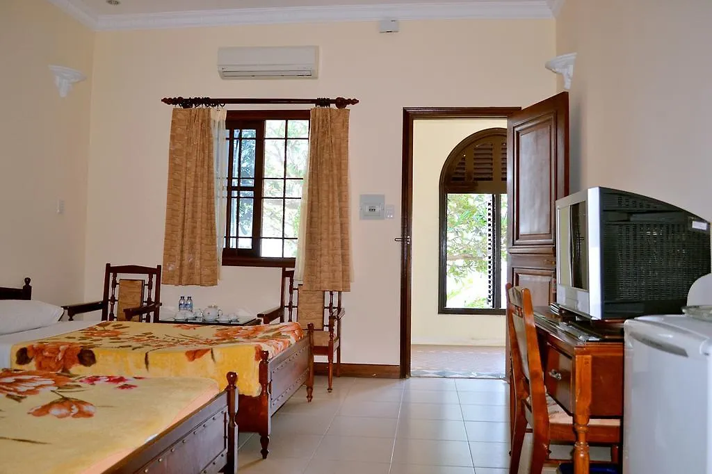 Huong Sen 2 Vung Tau Hotel 0*,  Vietnam